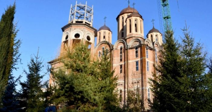 &laquo;Луцьк під обстрілом&raquo;: під час повітряної тривоги людей з тваринами не пустили до укриття у соборі