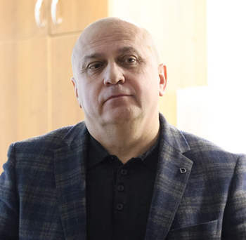 Майно лікарів на Рівненщині: десятки соток землі та мільйонні заощадження