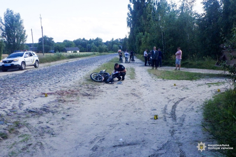 Моторошна ДТП на Поліссі: мотоцикліст без ноги, у пасажирки - перелом ноги