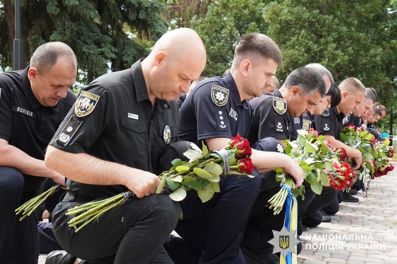 Полтавщина попрощалася з поліцейським Валерієм Багрінцевим, який загинув, захищаючи Україну