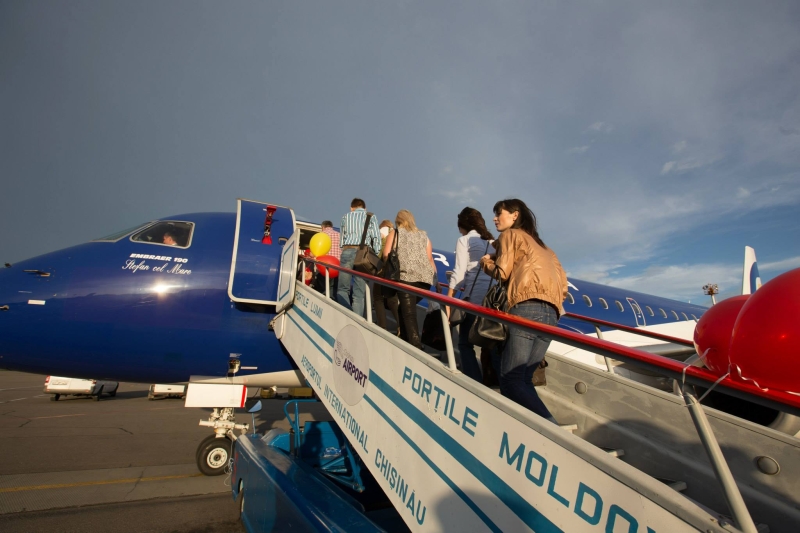 Пустіюча країна: 4 хвилі еміграції з Молдови. Чи буде п’ята після вступу до ЄС?