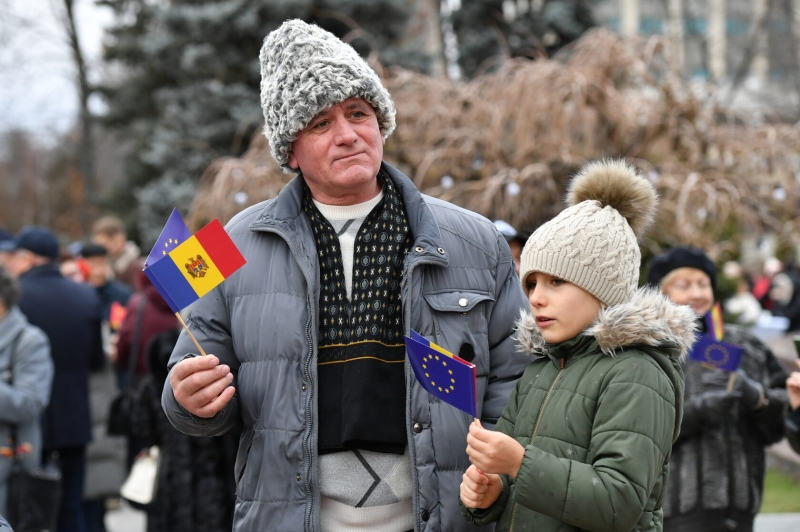 Пустіюча країна: 4 хвилі еміграції з Молдови. Чи буде п’ята після вступу до ЄС?