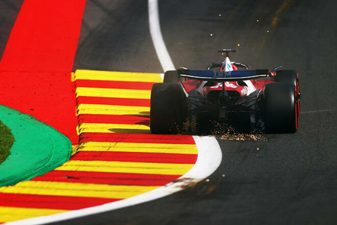 Щільна битва за поул та провал Хемілтона. Відеоогляд кваліфікації Бельгії