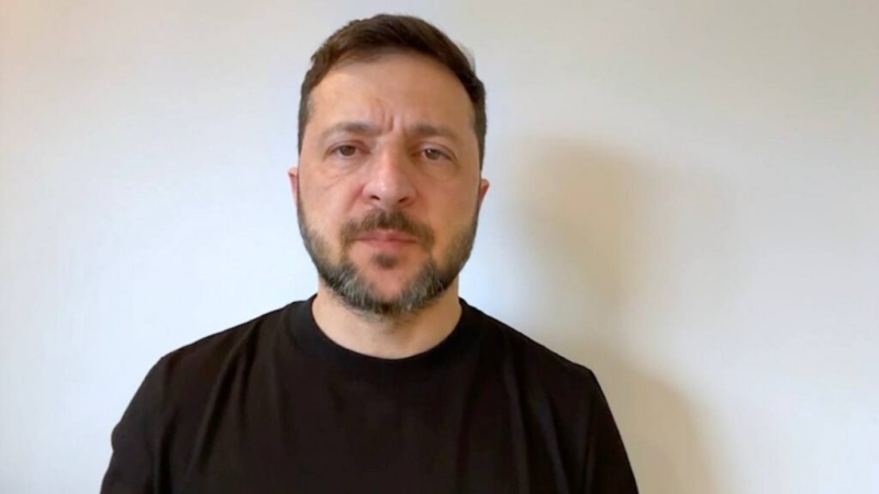 Треба робити все, щоб досягти припинення вогню, і російській стороні треба перестати ховатися від рішень, – звернення Президента