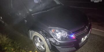 У Франківську патрульні зупинили водія з ознаками сп’яніння, який втік з місця ДТП