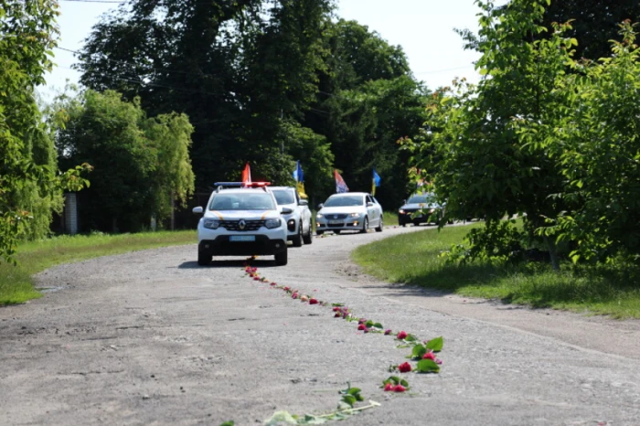 У Луцькій громаді в останню дорогу провели захисника України Олександра Голотюка. ФОТО