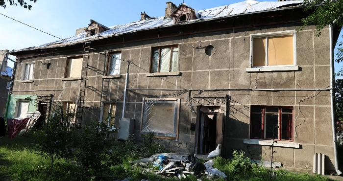 У Луцьку обстежили квартири, які постраждали внаслідок російської атаки 12 липня