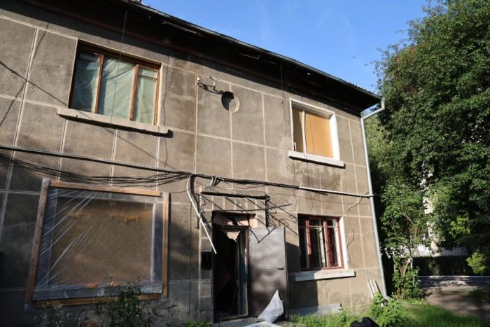 У Луцьку обстежили квартири, які постраждали внаслідок російської атаки 12 липня
