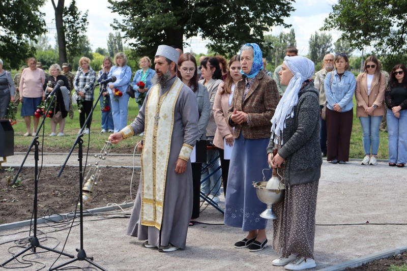 У Покровському Решетилівської громади відкрили Алею Героїв