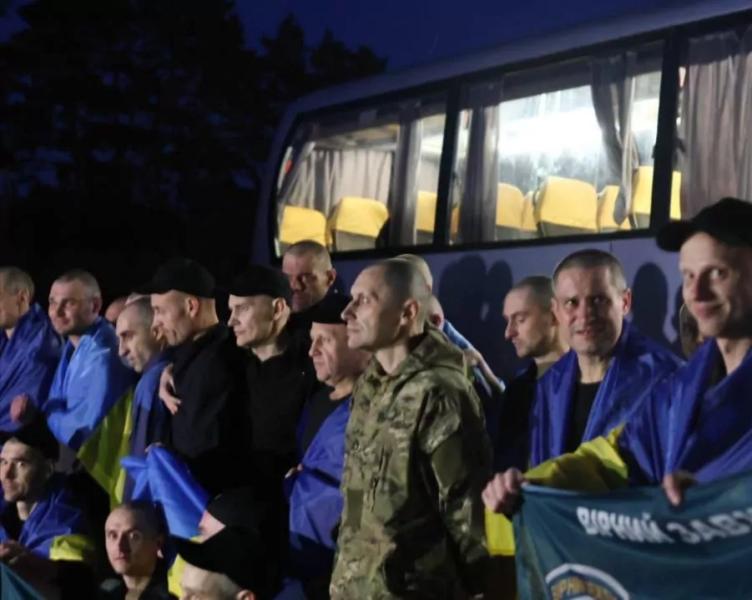 Відбувся 9-й етап обміну полоненими, – Володимир Зеленський