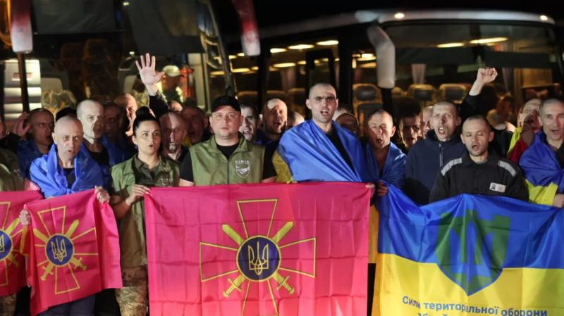 Відбувся 9-й етап обміну полоненими, – Володимир Зеленський