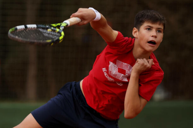 ВІДЕО. 14-річний брат Карлоса Алькараса Хайме демонструє свій потенціал