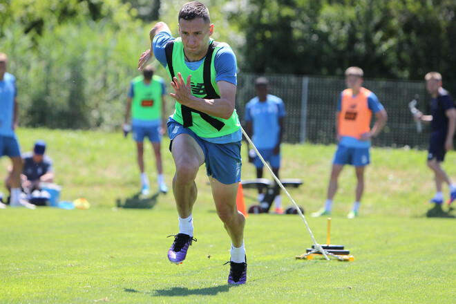 ВІДЕО. Тренування Динамо. Силові вправи на зборах в Австрії