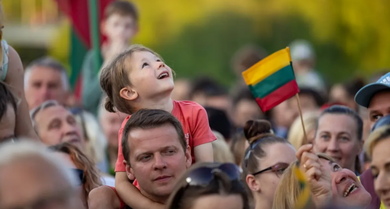 &laquo;Вимирати&raquo; чи ви все брешете? Яка реальна демографічна ситуація в країнах Балтії