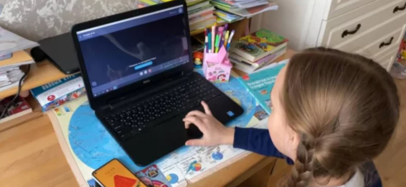 Дистанційка не зникає: МОН пояснило, як працюватимуть онлайн-класи