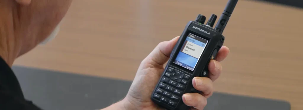рації Motorola Mototrbo R7