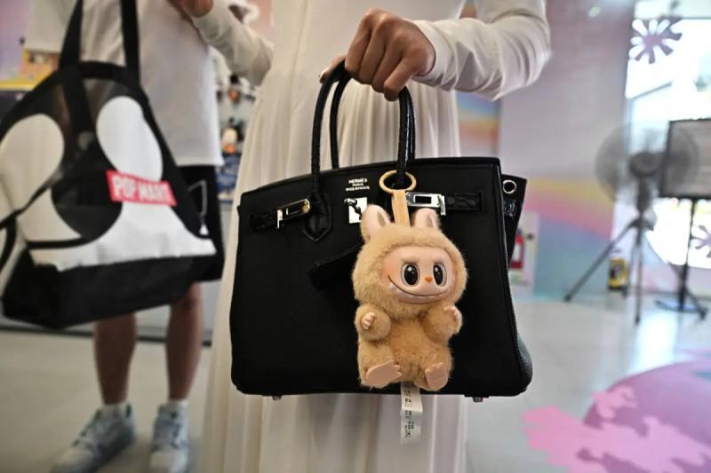 Лабубу вже &laquo;заробив&raquo; $650 мільйонів, а до кінця року може принести до 1 мільярда доларів