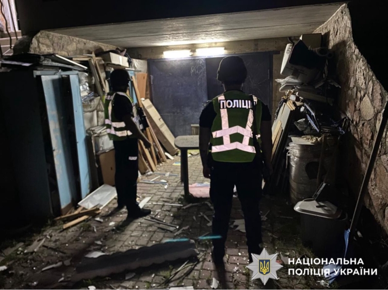 Нічна атака на Київщину: поліція повідомила про стан постраждалих та показала фото наслідків