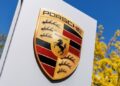 Porsche визнала перехід на електромобілі передчасним