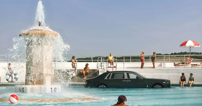 Rolls-Royce відправив Phantom у басейн, щоб відзначити зв'язок автомобіля з музичною індустрією