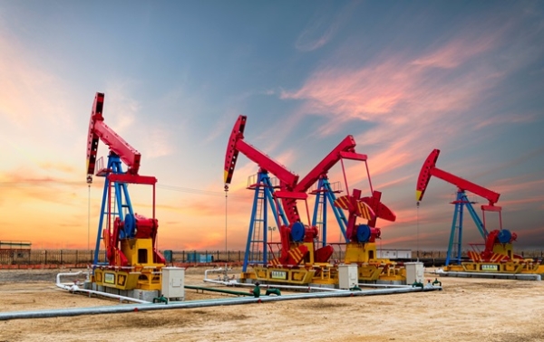 МЕА прогнозує рекордний профіцит нафти МЕА прогнозує рекордний профіцит нафти