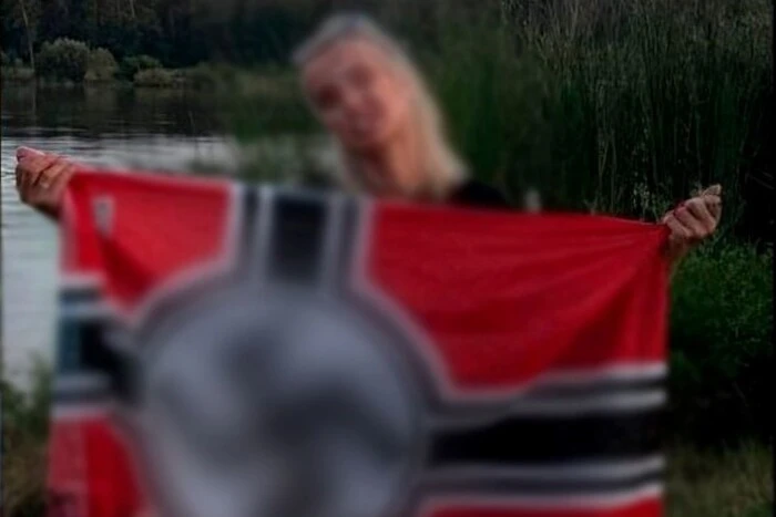 Нацистська символіка у соцмережі: поліція розслідує демонстрацію свастики працівницею суду