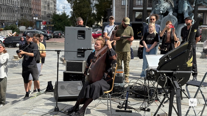 Київ попрощався із загиблим на війні художником Давидом Чичканом (фото)