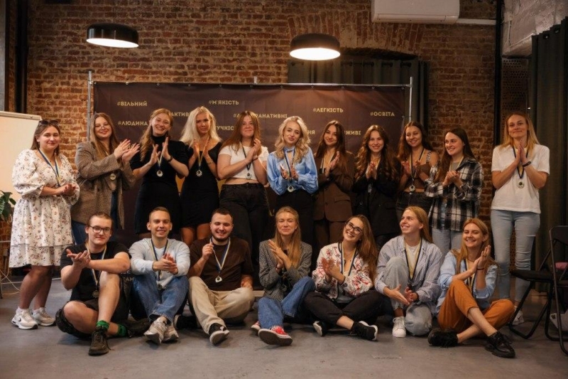 Дистанційне навчання. ТОП онлайн шкіл України