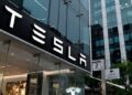 Продажі Tesla в Європі знизились сьомий місяць поспіль