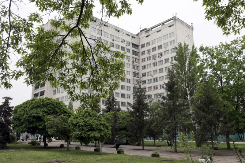 Ріжуть якнайшвидше. Київська невідкладна допомога позбавляється 25% хірургів