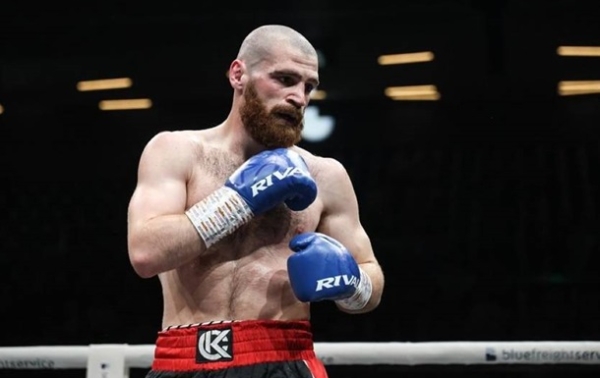 Стала відома дата наступного бою українця Карена Чухаджяна