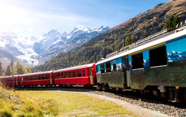 ЄС планує подвоїти трафік високошвидкісних залізниць до 2030 року ЄС планує подвоїти трафік високошвидкісних залізниць до 2030 року