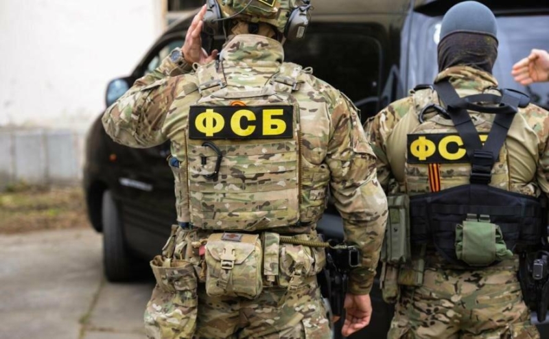 Співробітника ФСБ заочно засудили до 15 років ув’язнення за катування жительки Запорізької області
