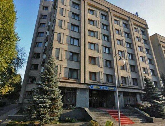 У Запоріжжі планують реконструювати покинутий готель «Україна»: що відомо про його відновлення