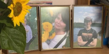 Київщина попрощалася з родиною Гайових, вбитою російською ракетою 31 липня (фото)