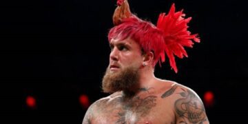 Тоні Белью назвав фарсом запланований бій Джейка Пола з Джервонтою Девісом