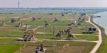 В ОПЕК+ погодили збільшення видобутку нафти