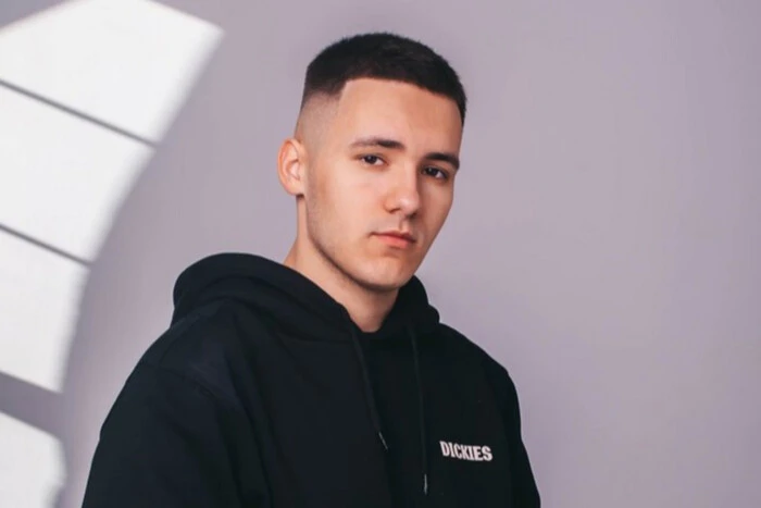 Влада зупинила концерт артиста YakTak, який проходив в день загибелі десятків киян