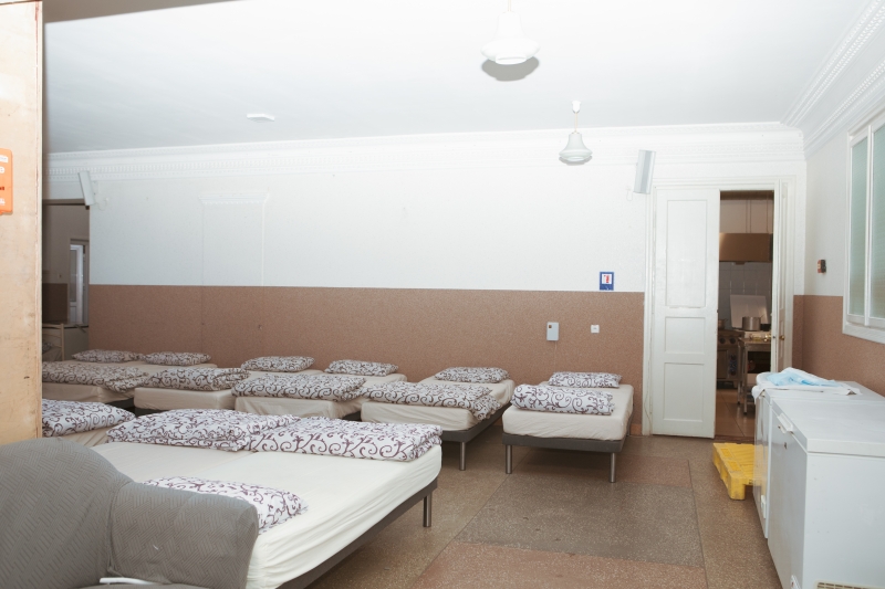 Доманове-Мокрани: Як люди з окупації і РФ за допомогою волонтерів проходять єдиний гуманітарний коридор, що залишився