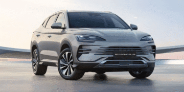 Зачепить Україну: уряд незадоволений цінами на китайські машини