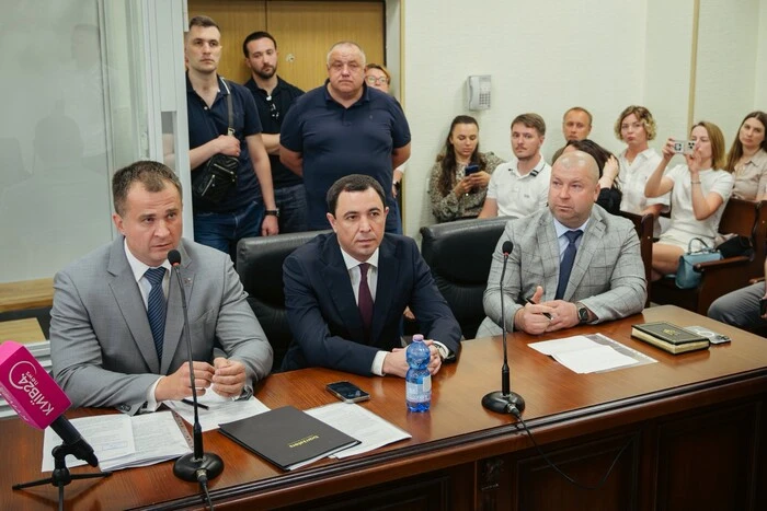 Суд зняв електронний браслет із заступника Кличка Володимира Прокопіва