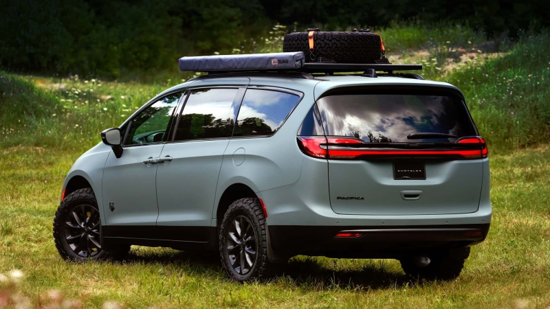 Chrysler представив концепт Pacifica Grizzly Peak &mdash; позашляхову версію мінівена