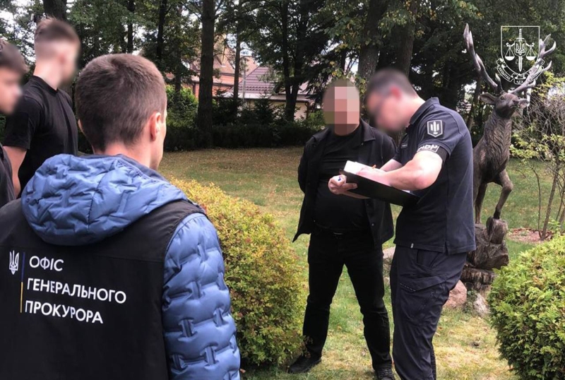 Хотів хабар: у Генпрокуратурі підтвердили затримання начальника Сарненського надлісництва