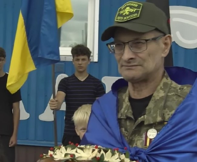 - Я не міг залишатися вдома, поки триває війна, - захисник, який повернувся на Рівненщину з російського полону