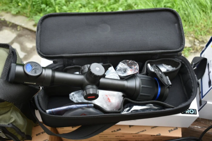 Квадрокоптери, приціли, прожектори: Луцька громада передала військовим спорядження