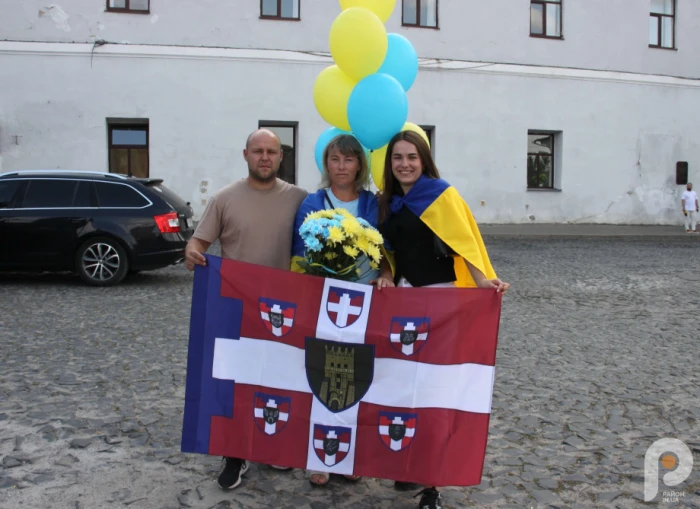 Лучани зустріли воїна «Сталевої Сотки» Володимира Киндюка, який повернувся з російського полону