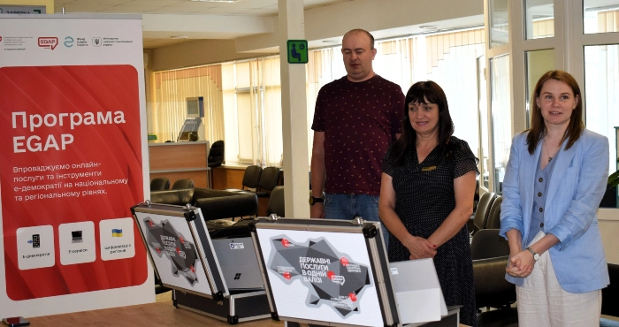 Луцький ЦНАП отримав «Мобільну валізу: послуги зможуть надавати на виїзді