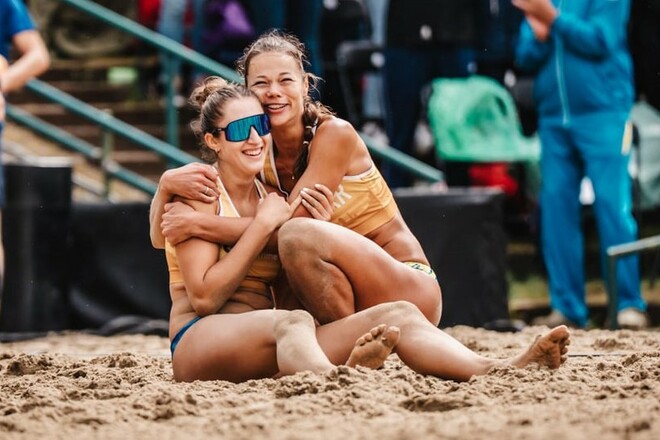 Марина Гладун та Тетяна Лазаренко вперше в історії виграли «золото» ЧЄ з пляжного волейболу в Дюссельдорфі