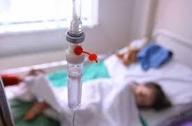 Масове отруєння дітей: з табору на Львівщині госпіталізували школярів з Кривого Рогу