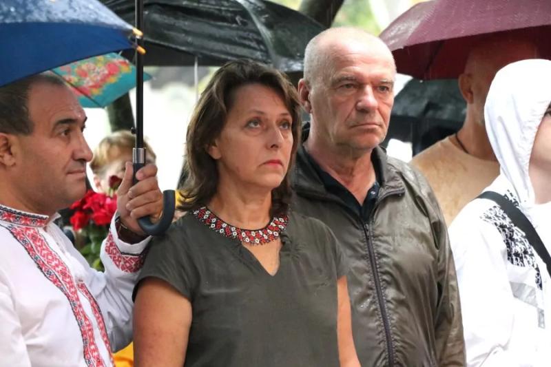 На школі в Полтаві відкрили меморіальну дошку Герою України Юліанові Матвійчуку